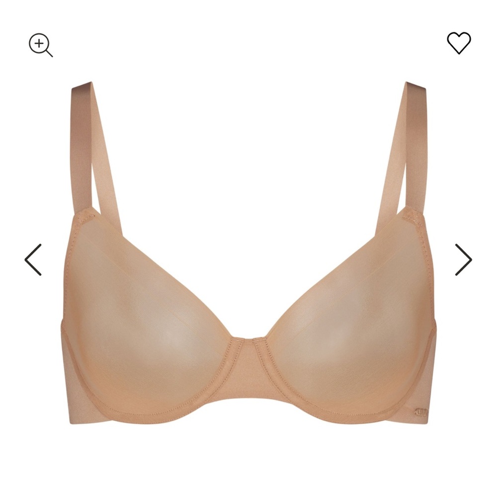 Skims UNLINED DEMI BRA 34DD